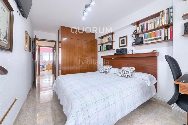 Foto 33a5c1dd-6dce-4f6a-9dae-a622bdbecf22. Piso amplia y luminosa vivienda de 4 dormitorios y 2 baños con ascensor y parcela de garaje opcional en pleno centro en Basauri