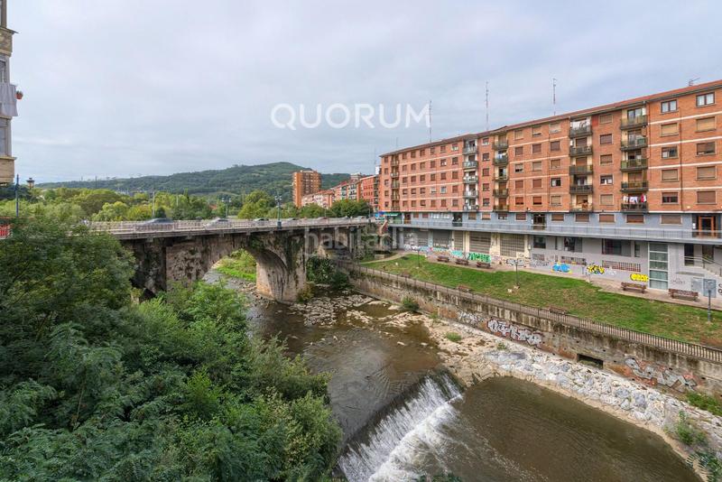 Foto d57bbd2a-1ca7-4834-a724-ae2bf4b30d9d. Appartement avec chauffage dans Urbi Basauri