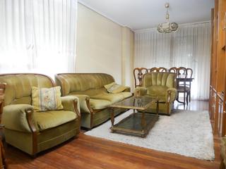 Appartement en Kalero-Basozelai. Amplio piso de 3 dormitorios y 2 baos con ascensor cota 0, balc