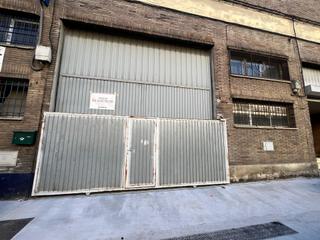 Location Bâtiment à usage industriel à Arrankudiaga. Nave industrial con buena altura, almacén oficina y grúa puente