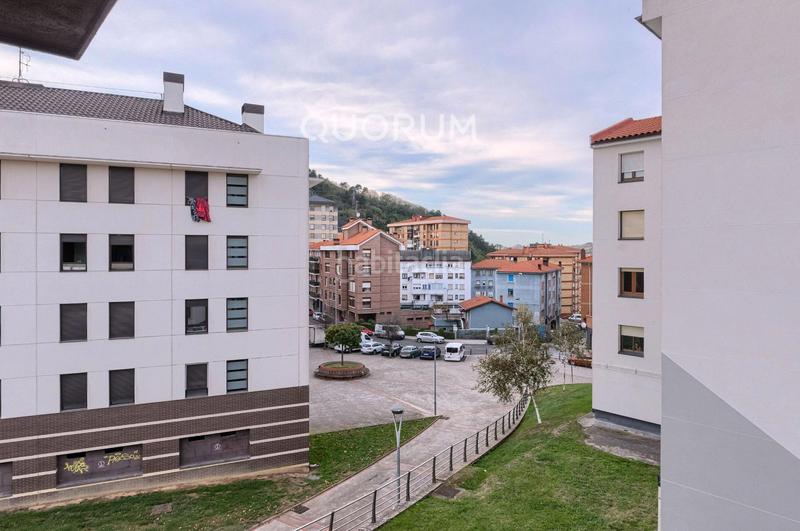 Foto 9bdedc3e-8fc6-4f89-ba39-6cee0fe5c959. Pis amb calefacció a Kalero-Basozelai Basauri