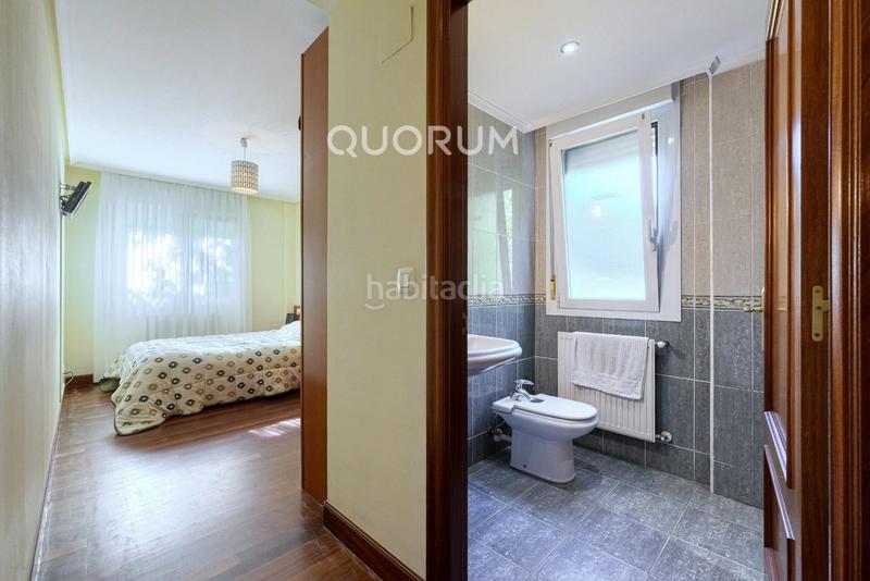 Foto 21bd6504-4f12-42d0-8df6-3bd50e9f32af. Flat with heating parking in Zeberio