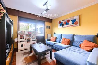 Appartamento en Galdakao. Piso exterior y luminoso para entrar a vivir de 3 dormitorios co