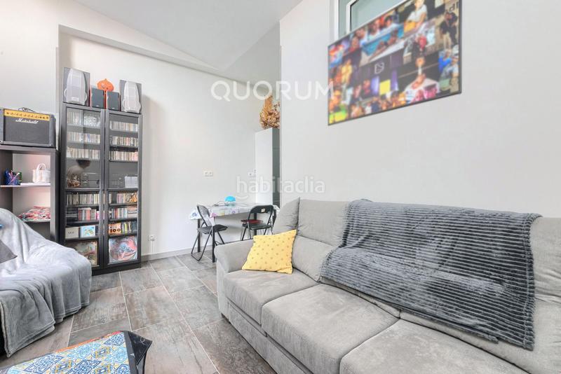 Foto 0adfbab3-44ef-4d10-a68c-55e05ddff9a8. Piso precioso local habilitado como vivienda sin cédula de habitabilidad reformado de 2 dormitorios con ascensor en zona urbi en Basauri
