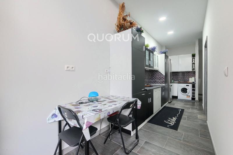 Foto f186eab7-4974-4b35-8964-3754eea61903. Piso precioso local habilitado como vivienda sin cédula de habitabilidad reformado de 2 dormitorios con ascensor en zona urbi en Basauri