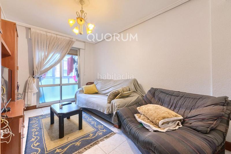 Foto 4ee668cf-78f7-46bc-bfb9-04400a289f8e. Flat with heating in Centro-Ariz-Uribarri Basauri