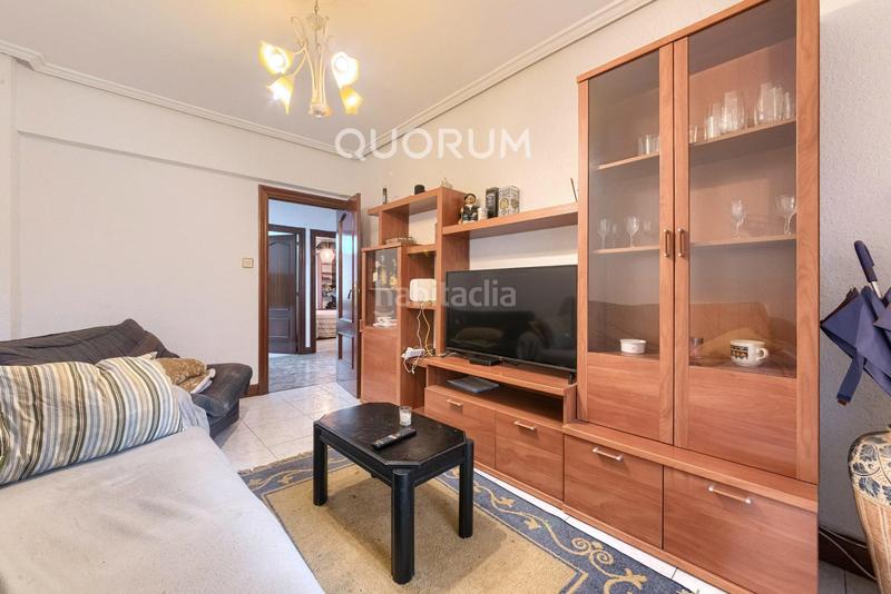 Foto 8084403c-3db4-4bf7-88a1-3c9b03d31e44. Flat with heating in Centro-Ariz-Uribarri Basauri