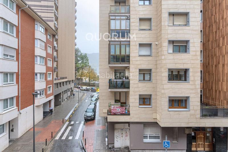 Foto 8112c223-cd8a-4c70-a86b-d8d69624b3db. Flat with heating in Centro-Ariz-Uribarri Basauri