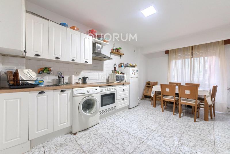 Foto ad58f97e-c717-4cde-918d-a125e9ece287. Flat with heating in Centro-Ariz-Uribarri Basauri