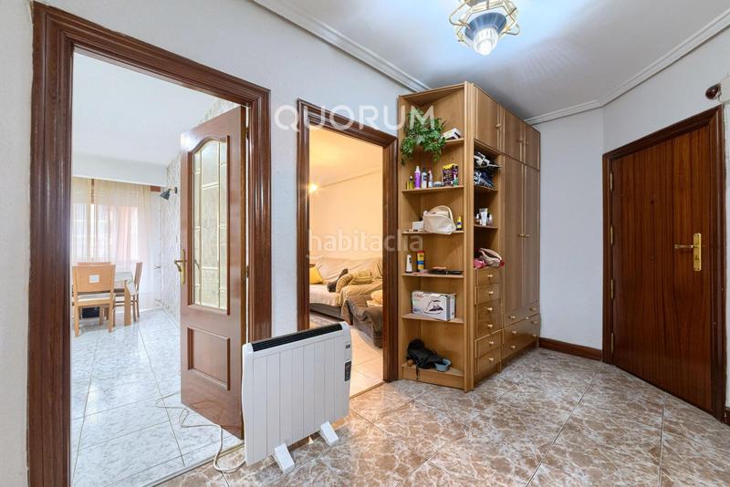 Foto bfc2cbea-13a5-4d90-b961-ecba666a1610. Flat with heating in Centro-Ariz-Uribarri Basauri