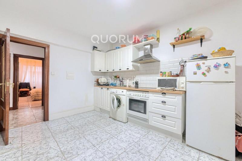 Foto c46e9978-010a-45ab-8da5-233fed476850. Flat with heating in Centro-Ariz-Uribarri Basauri