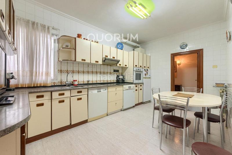 Foto 6b17090e-f5f9-4114-a7f8-7e6390c3abce. Pis amb calefacció a Centro-Ariz-Uribarri Basauri