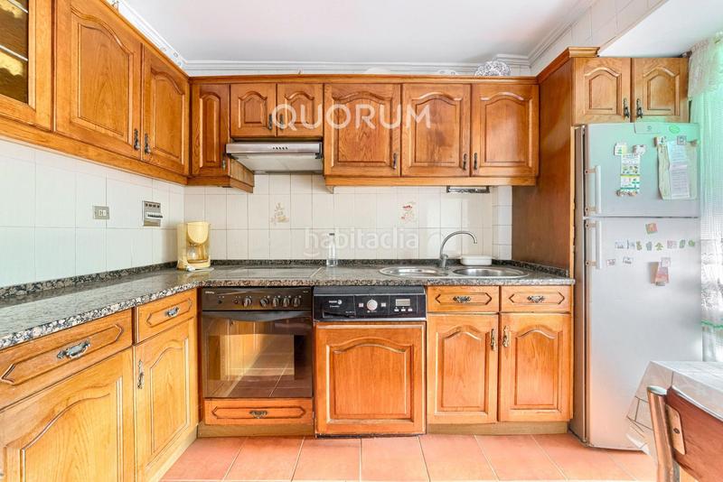 Foto 35e15503-6e3b-4b7f-914e-e7ca195b8dee. Appartement avec chauffage dans Kalero-Basozelai Basauri