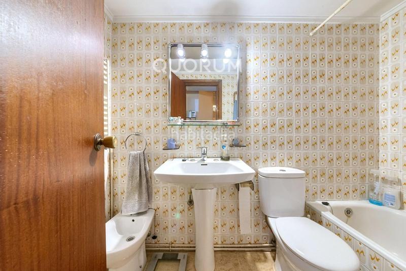 Foto b7ca104d-b47d-4024-ae5e-6a34dfa7a64a. Pis amb calefacció a Kalero-Basozelai Basauri