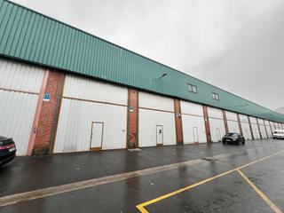 Fabrikhalle in Zaratamo