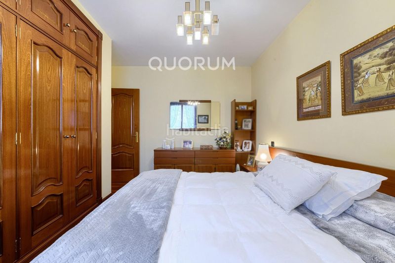 Foto 09c87c18-bed2-4c11-aba5-bf4c99c0999b. Casa a schiera con riscaldamento parcheggio in San Miguel Basauri