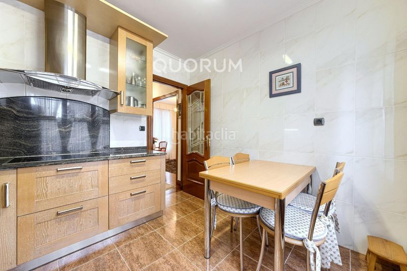 Foto 4f176184-64cb-4750-8754-bc47128ca3f7. Casa a schiera con riscaldamento parcheggio in San Miguel Basauri