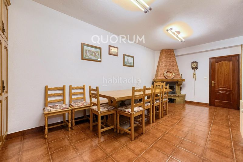 Foto e0b98e1d-7bca-41da-998c-fd9f78e54b59. Casa a schiera con riscaldamento parcheggio in San Miguel Basauri
