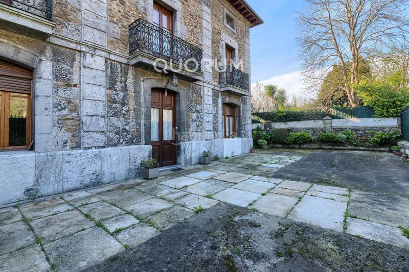Foto ec034aed-61c1-427d-8fbe-3167bc75eeea. Casa adossada amb calefacció a Arrankudiaga / Zollo