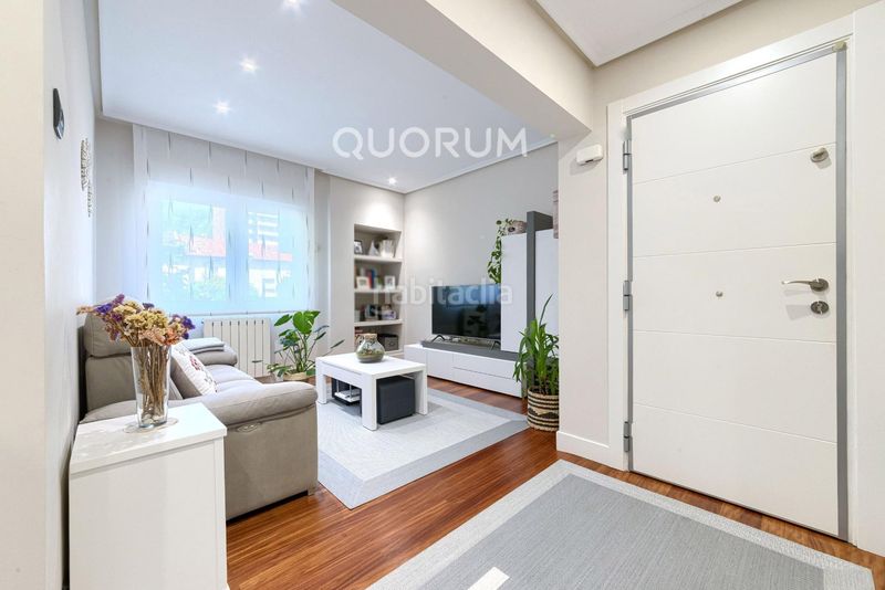 Foto 0da66ea2-e68f-4cf2-baa6-1134f74cc5e9. Pis a San Miguel Basauri