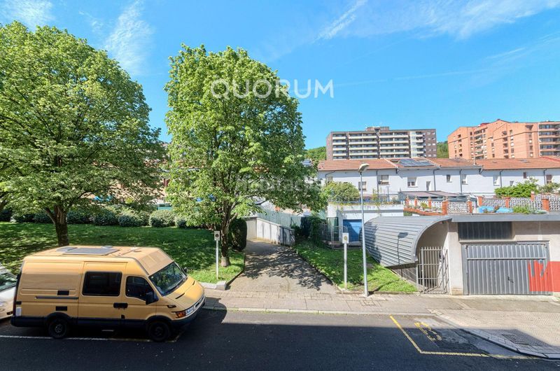 Foto 14cb707a-ba03-4fc4-8edd-09ab464ed437. Pis a San Miguel Basauri