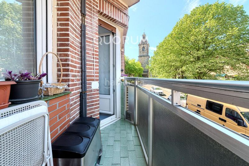 Foto 4a505c4a-9355-45cc-8497-52d874c44a51. Pis a San Miguel Basauri