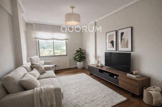 Appartement à Kalero-Basozelai. Piso totalmente exterior con vistas despejadas de 2 dormitorios