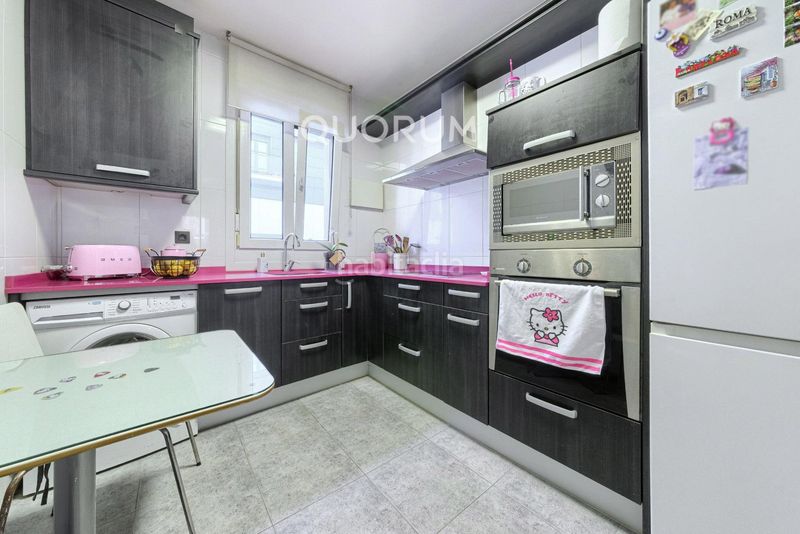 Foto 0036a598-8a2c-4476-aeaa-d6c958ac36d7. Appartamento con riscaldamento in Kalero-Basozelai Basauri