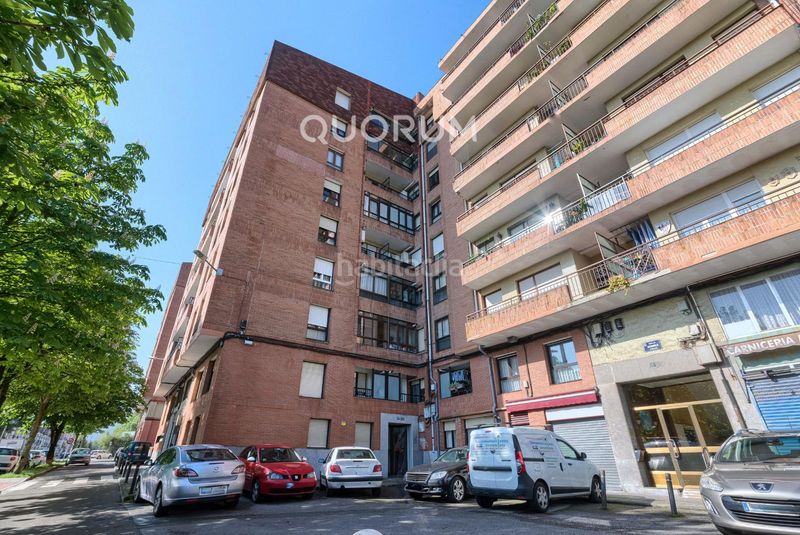 Foto cf2ac141-ca65-42e7-ba1b-9ac2952094b4. Flat with heating in San Miguel Basauri
