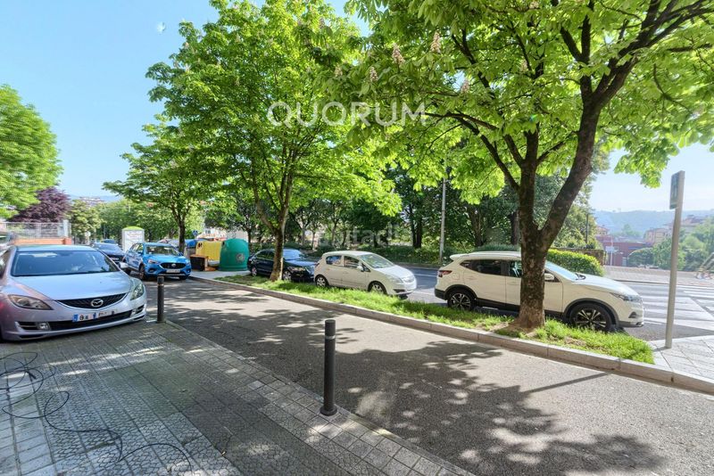 Foto f3ed4706-6c44-4bf2-8416-a7b8562c86c4. Flat with heating in San Miguel Basauri