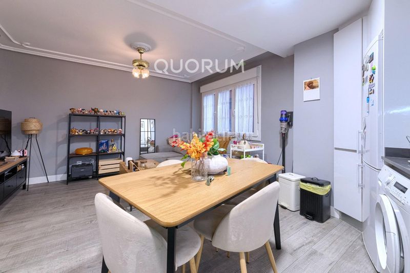 Foto 7de1c461-497a-42f4-9408-71b6c89452ec. Appartamento con riscaldamento in Urbi Basauri