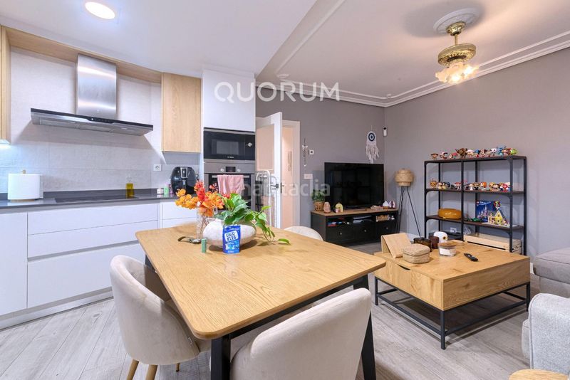 Foto e7465888-6eb4-4fbd-9b34-9f4b2a8736f8. Appartamento con riscaldamento in Urbi Basauri