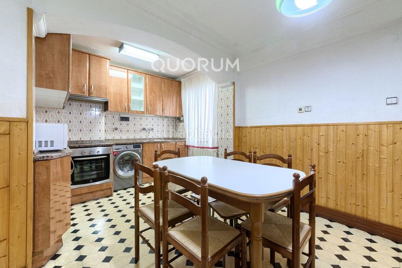 Foto a956a5a7-5504-4cc8-8c24-e3be8886b3cf. Pis amb calefacció a Centro-Ariz-Uribarri Basauri