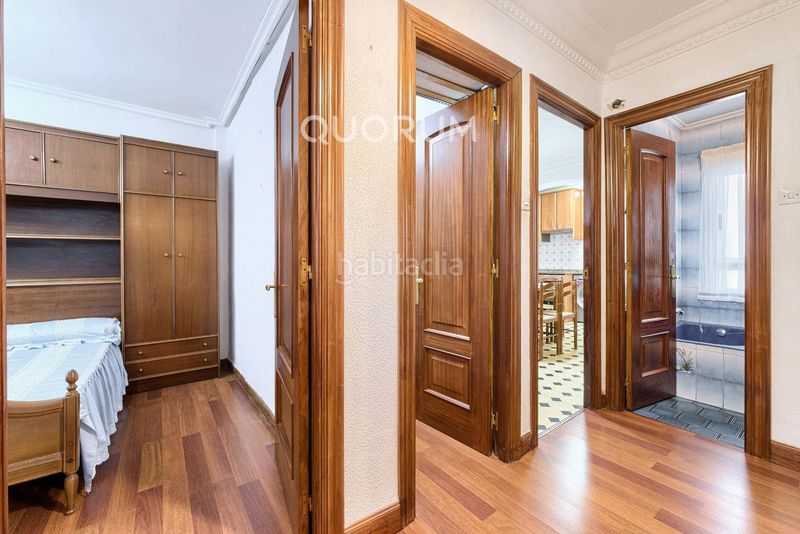 Foto b74e94e3-0b74-49fb-94c8-fe46dfa32b00. Pis amb calefacció a Centro-Ariz-Uribarri Basauri