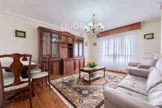 Appartement à Kalero-Basozelai. Piso luminoso de 2 dormitorios y 2 baños con ascensor cota cero,