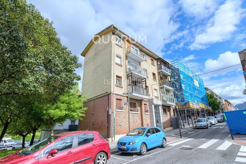 Foto 39b245b7-3019-4892-91ca-cbc6a727853c. Flat with heating in San Miguel Basauri