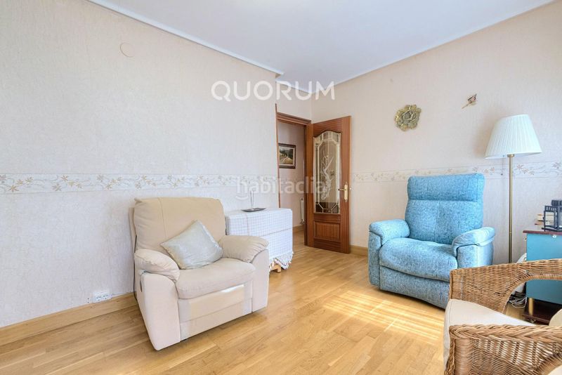 Foto 408ee3c1-f65c-45dc-8283-f9aaf06b4c16. Flat with heating in San Miguel Basauri