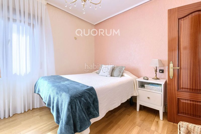 Foto abceb094-a0c2-4e99-9644-8767d1104cf5. Flat with heating in San Miguel Basauri