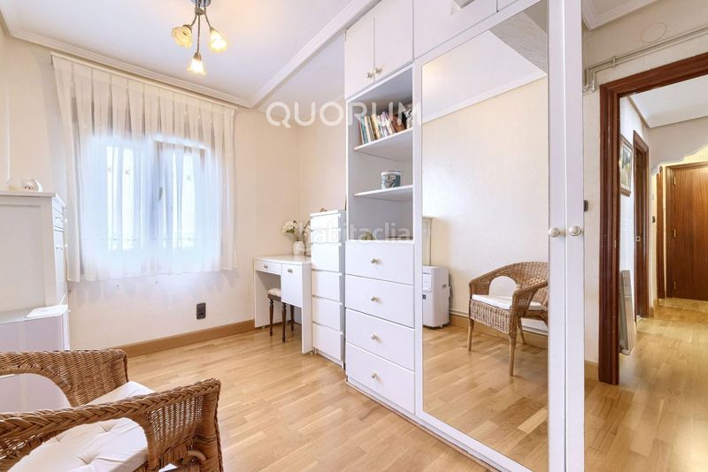 Foto b3169468-4a3c-444c-94c3-c226adb82eb4. Flat with heating in San Miguel Basauri