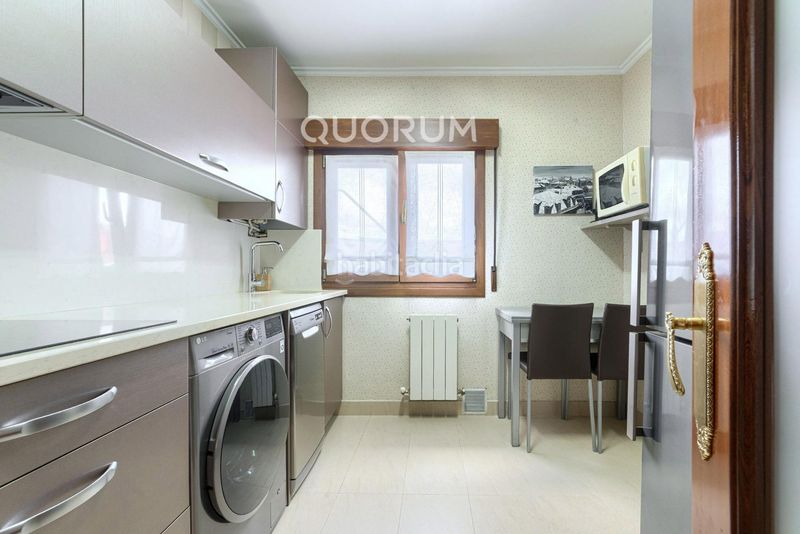 Foto faa1b6f6-6478-4ba1-b1b4-c96c47a92bb5. Flat with heating in San Miguel Basauri
