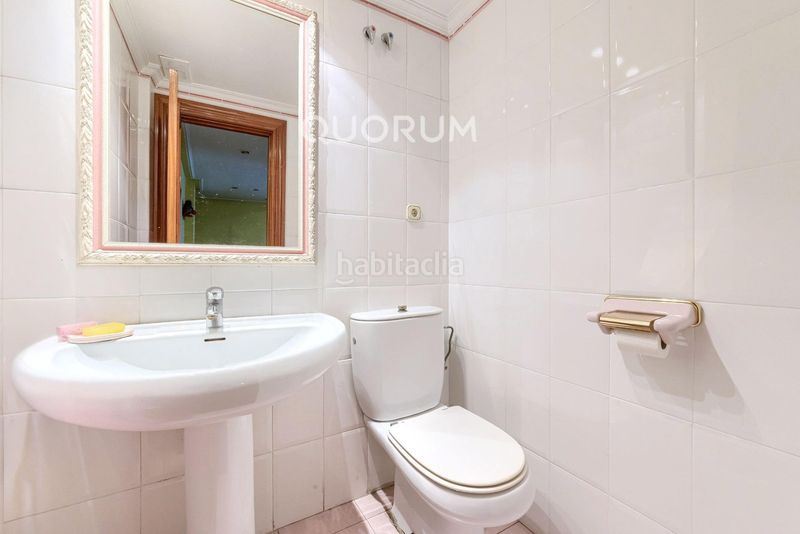 Foto 86d456b8-a350-4519-a86e-20fa7befc8a8. Casa a schiera con riscaldamento parcheggio in Kalero-Basozelai Basauri