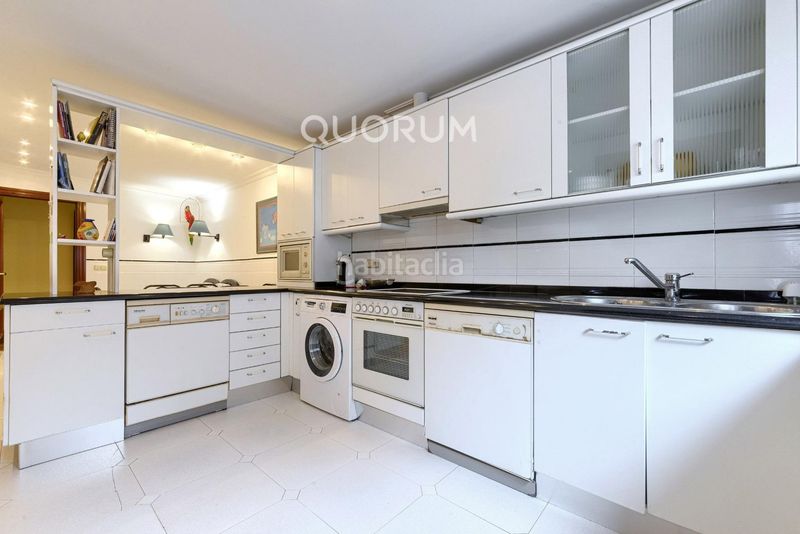 Foto a3aeb21f-5d8a-4930-bc48-acbdd008c05d. Casa a schiera con riscaldamento parcheggio in Kalero-Basozelai Basauri