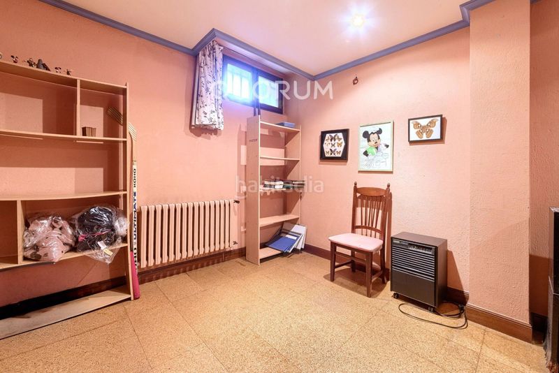 Foto b8dbec0a-188e-4be8-ba7d-ee61b601dd4f. Casa a schiera con riscaldamento parcheggio in Kalero-Basozelai Basauri