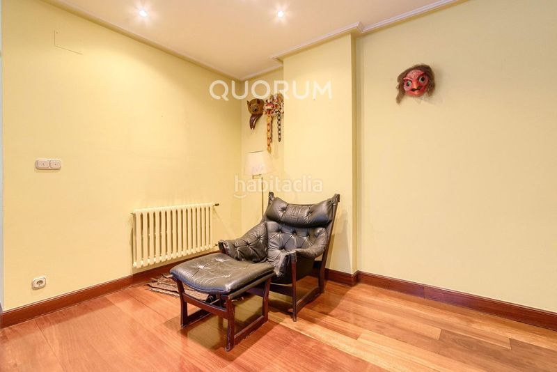 Foto b9bf95a6-22c7-4942-94a8-b5c8d51eb3ca. Casa a schiera con riscaldamento parcheggio in Kalero-Basozelai Basauri