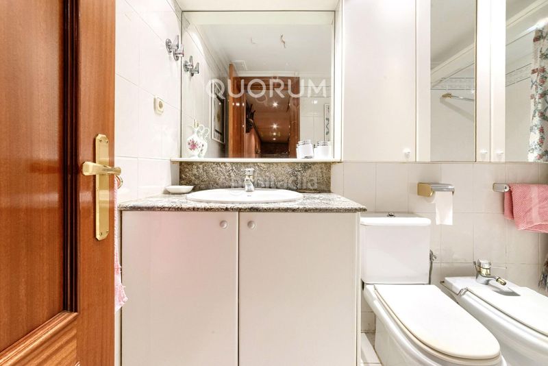 Foto dd31423e-5144-4d58-9e27-0eb6c48673ac. Casa a schiera con riscaldamento parcheggio in Kalero-Basozelai Basauri