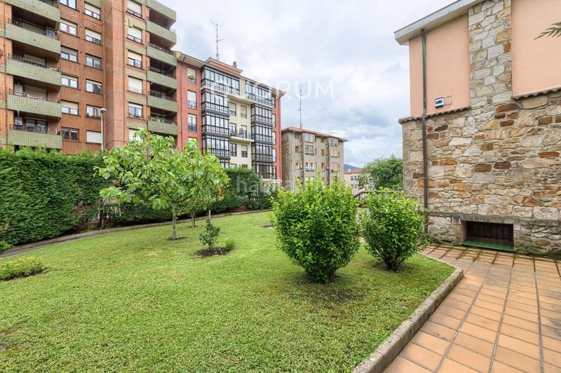 Foto fe537161-74aa-4b7f-8823-3d9a64bd65d9. Casa a schiera con riscaldamento parcheggio in Kalero-Basozelai Basauri