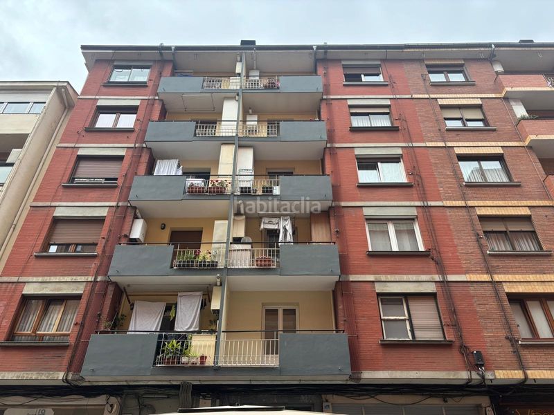 Foto 7b80883f-ea1f-4523-a0e6-b5b917a888dd. Pis amb calefacció a Centro-Ariz-Uribarri Basauri