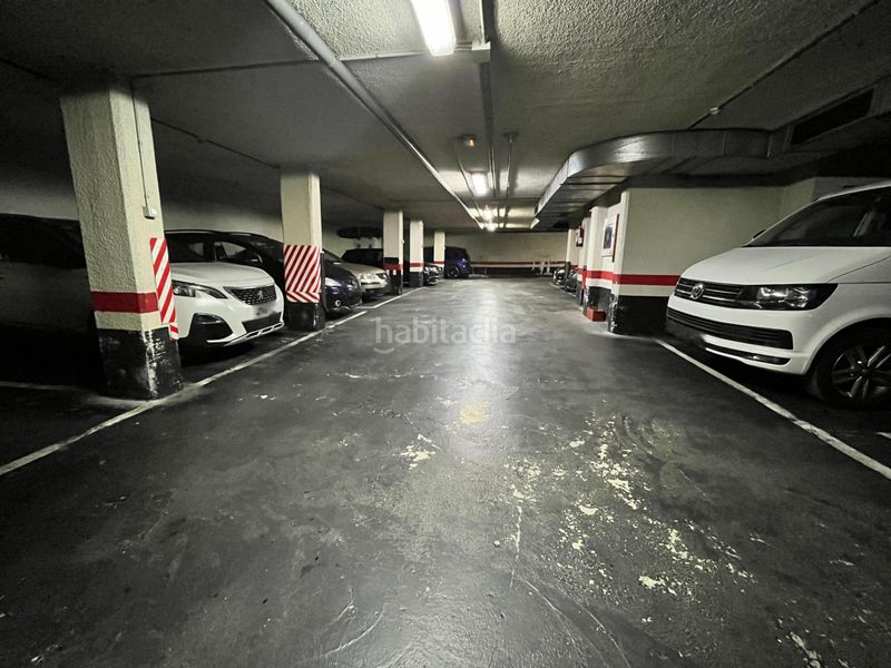 Foto 36dea80e-7b73-4995-8396-9ef83cf15b4c. Aparcament cotxe a Kalero-Basozelai Basauri