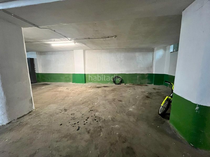 Foto 44a5b1c7-f378-4265-be68-89ff1bdf3369. Aparcament cotxe a San Miguel Basauri