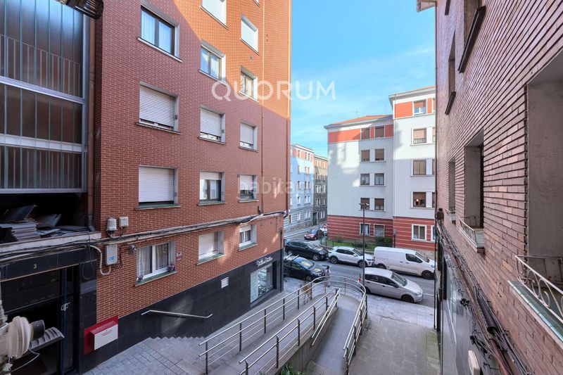 Foto 4bc0d9f2-53ea-4367-9665-0e1f6b34205d. Appartement avec chauffage dans Centro-Ariz-Uribarri Basauri